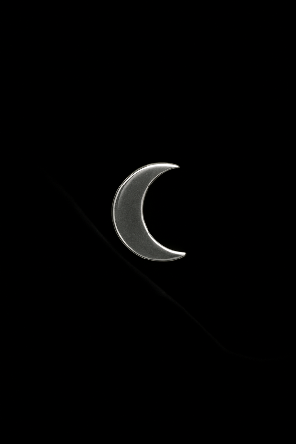 Kolczyk tytanowy „Moon”